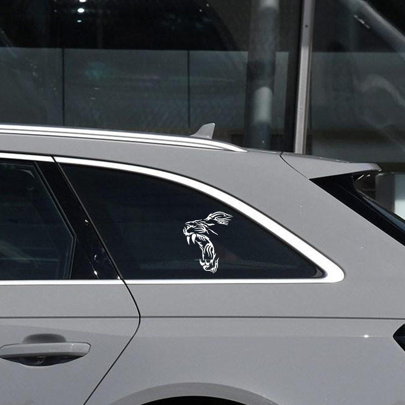 YAWN LION Funny Vinyl Decals M - Motorcycle Gear White recension och pris